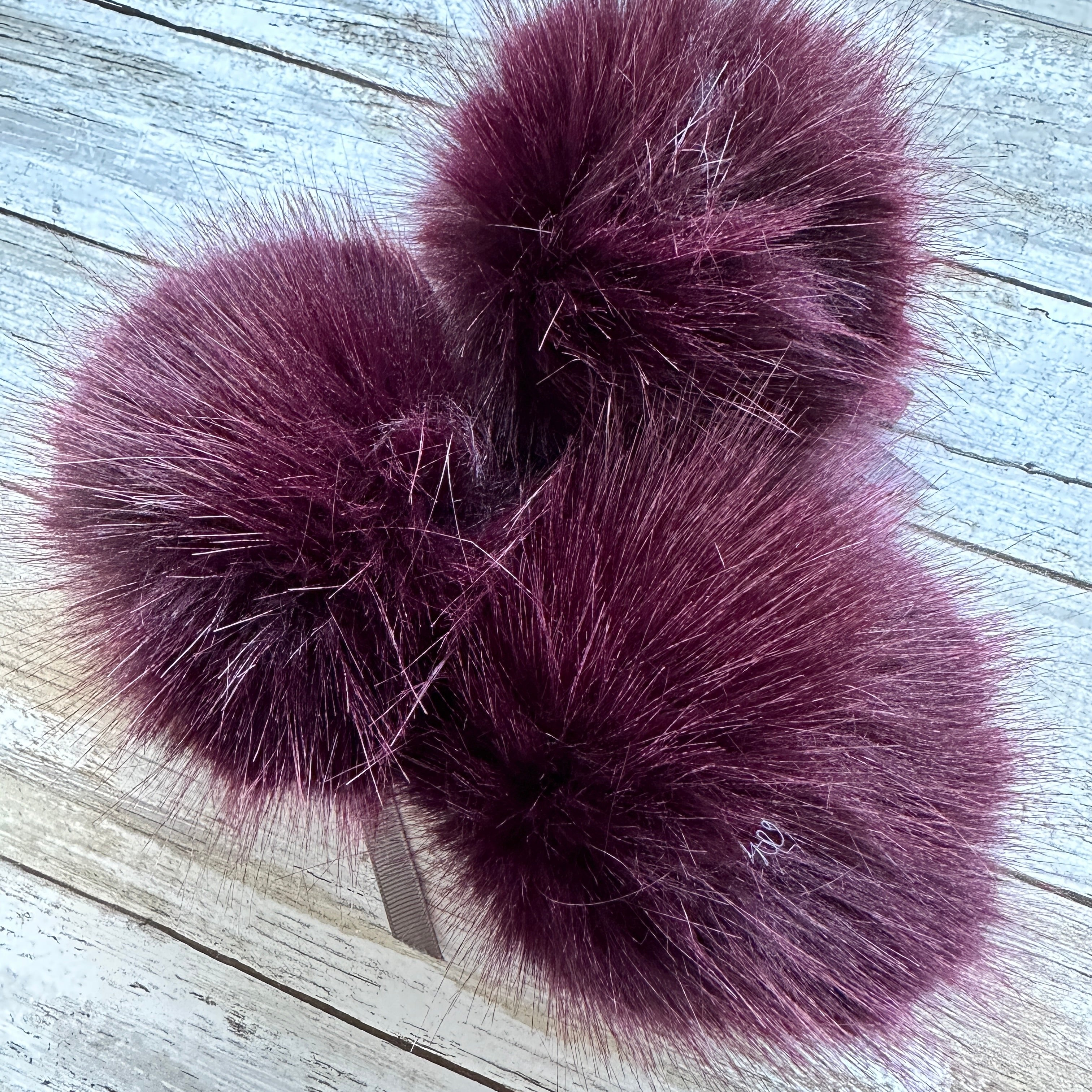 Pompom #124 Deep Plum