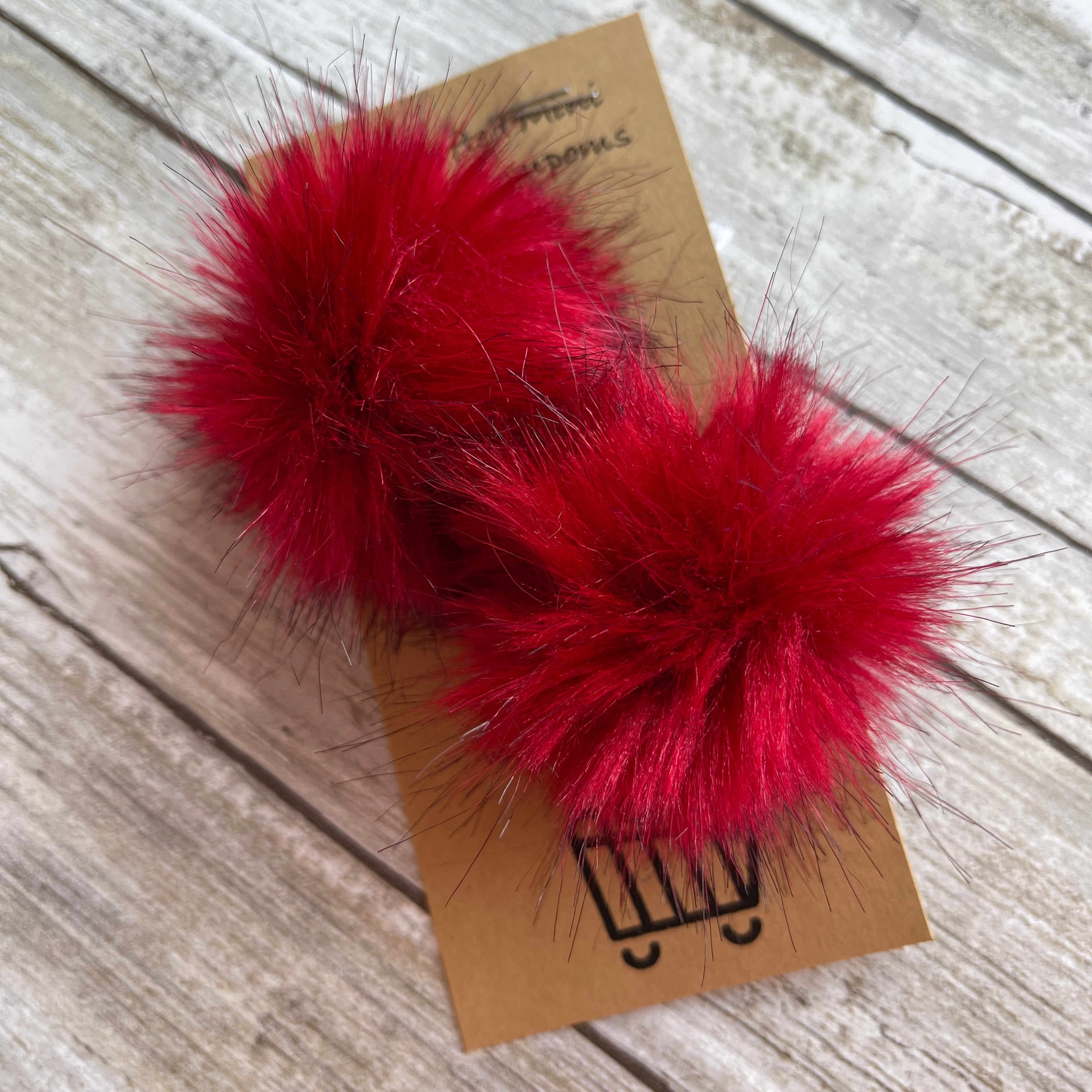 Mini Pompom Pair l #41 Deep Red