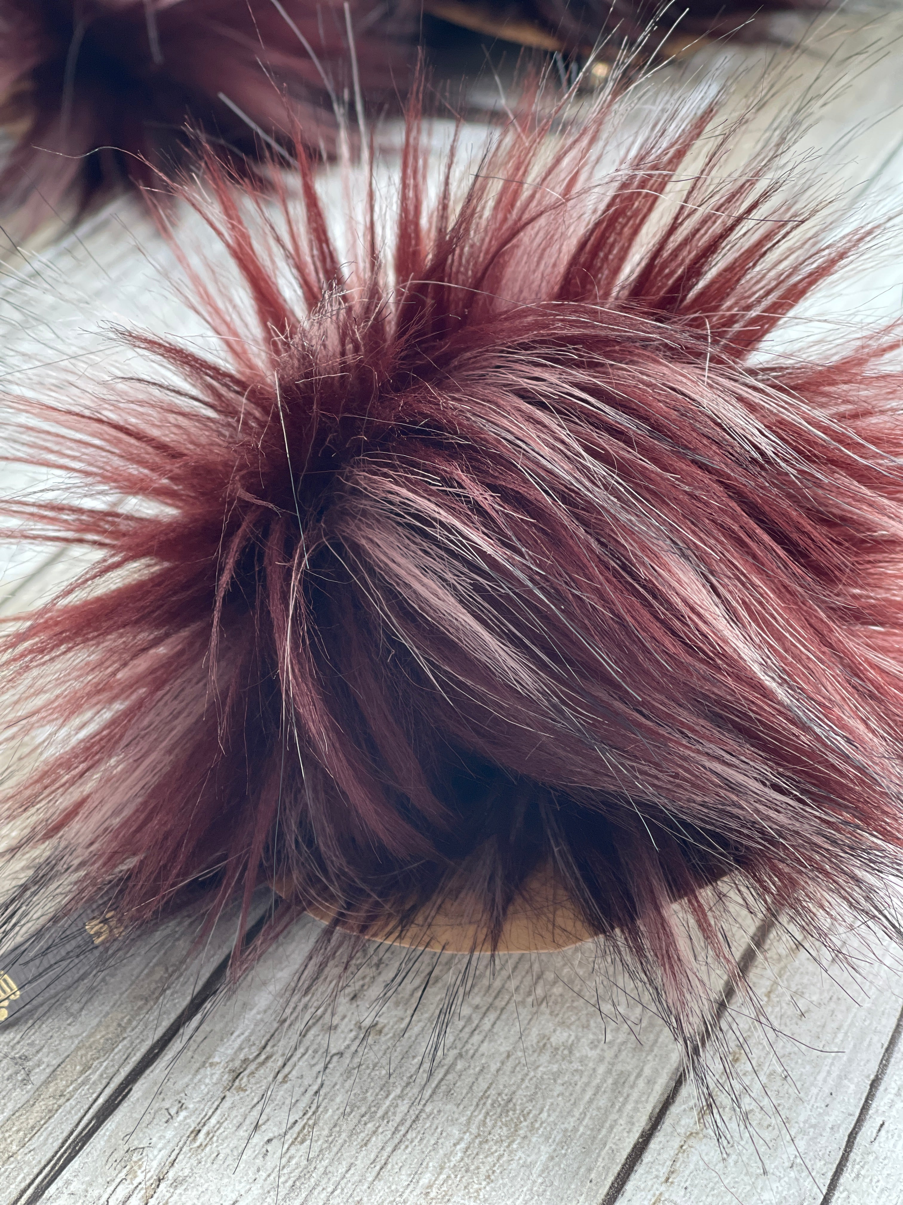 Pompom #98 Burgundy/Blush