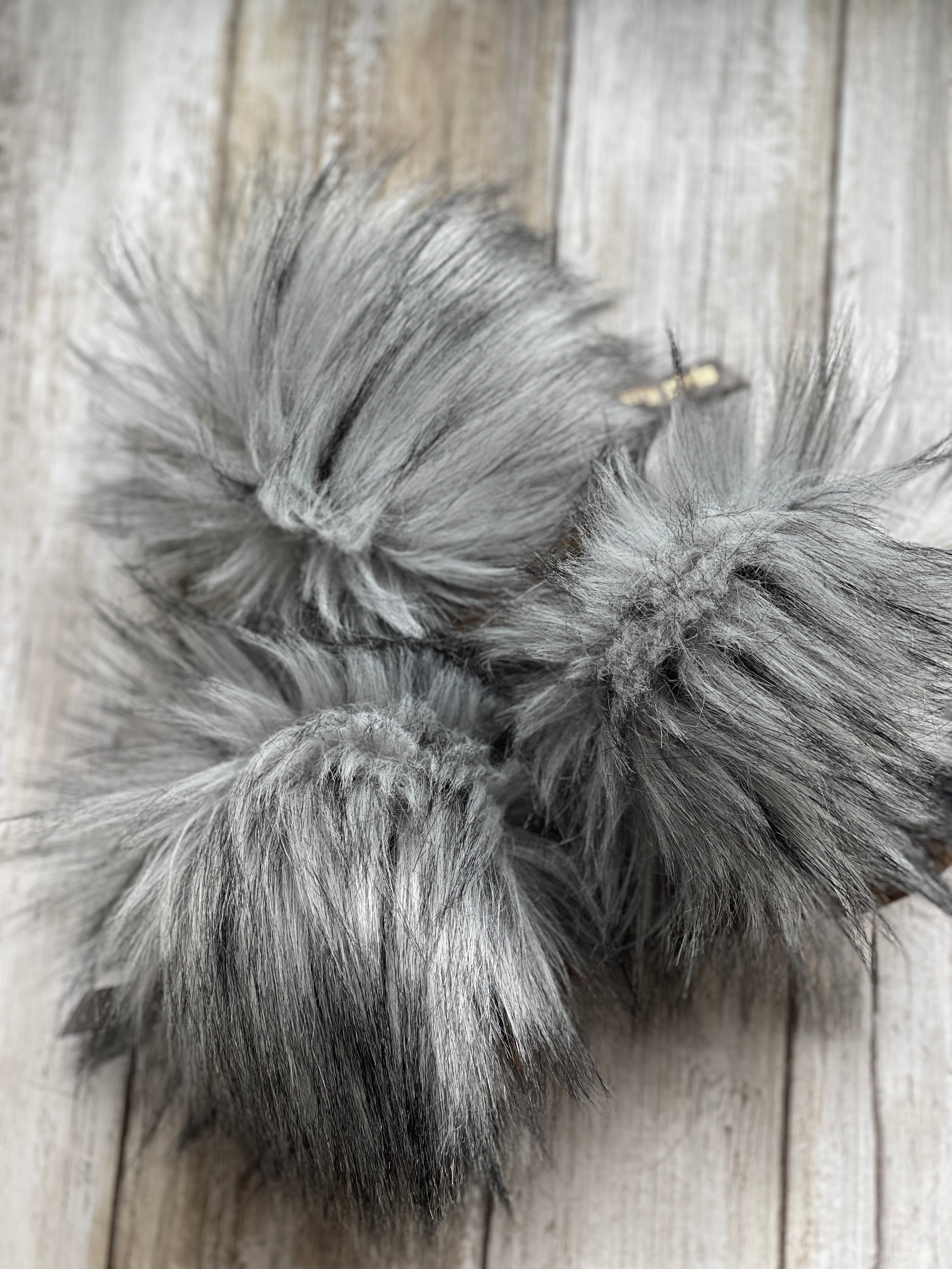 Pompoms | Grocery Girls Knit